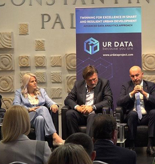 UR DATA panel - CITYSCAPES OF OPPORTUNITY: PAMETNE STRATEGIJE ZA POSLOVNU PRIVLAČNOST NA BALKANU