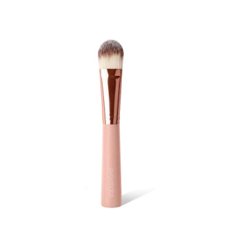 EM LIQUID FOUNDATION BRUSH 